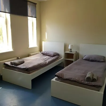 Hostel Nr.2 *
